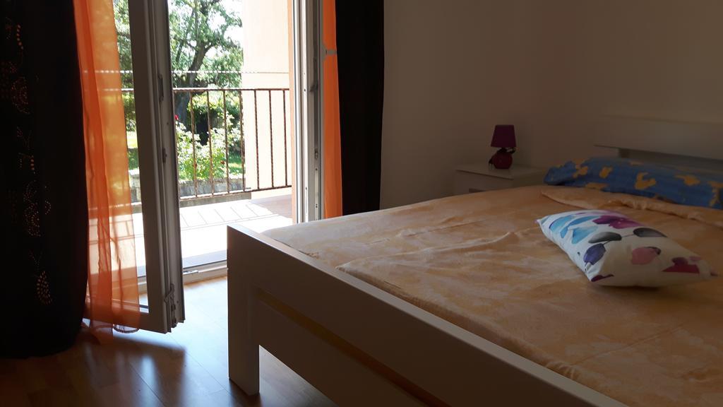 Apartment Ivan Пореч Екстер'єр фото